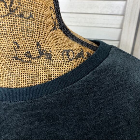 Victoria’s Secret Velour Embroidered Open Split Back Shirt Black Small - Picture 7 of 13